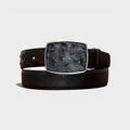 Cinturón VIARCI BELTS de piel negra con textura exótica y hebilla metálica rectangular de diseño elegante